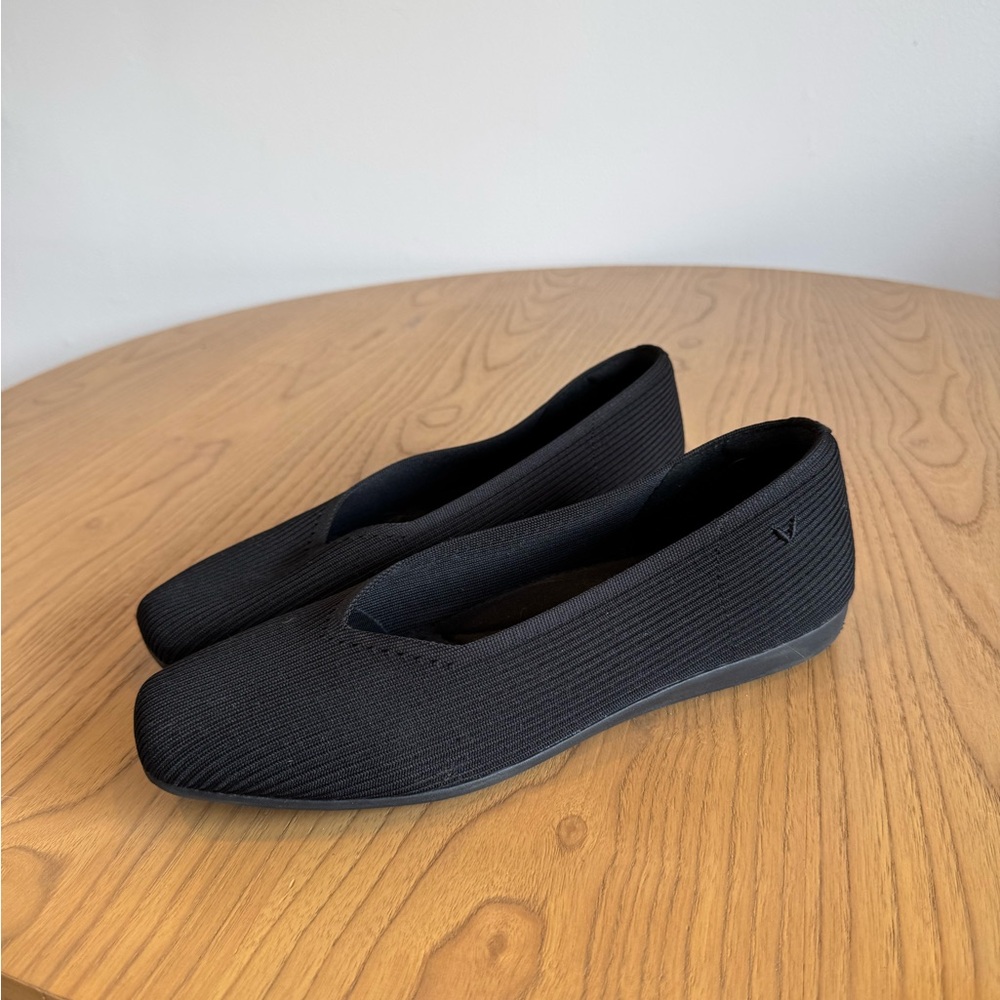 VIVAIA
Margot 2.0 Square Toe Flat
